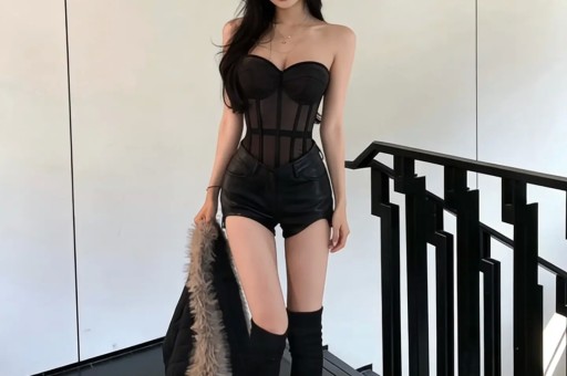 鹿晗再陷出轨风波陈佩斯意外透露内情！关晓彤父亲的种种举动早已暗示答案！网红再度放出全套证据爆料
